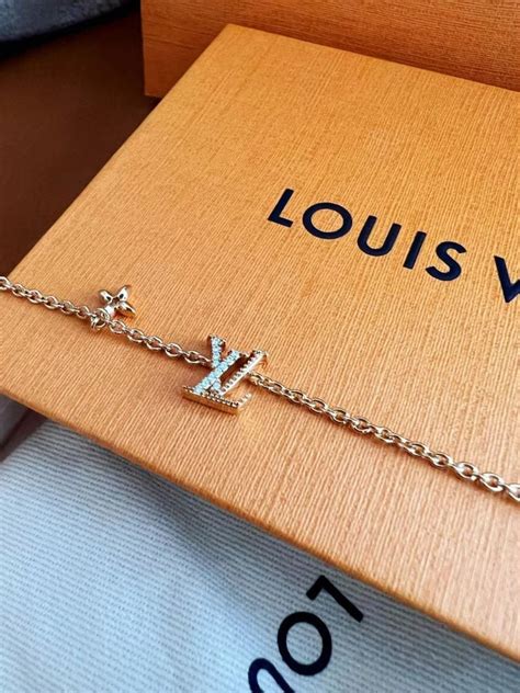 Best 25+ Deals for Louis Vuitton Sign It Bracelet .